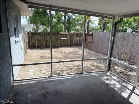 2511 W Cypress Ave, Fort Myers FL - photo 18 of 20