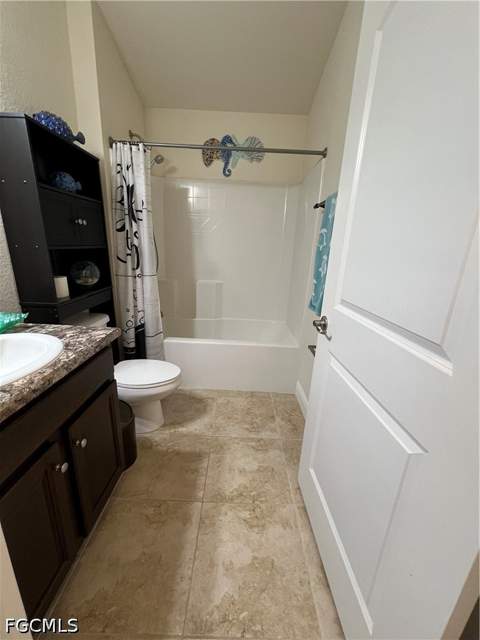 555 Sargent St, Lehigh Acres FL - photo 23 of 28