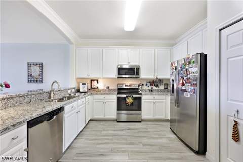 1459 Oceania Dr S, Naples FL - photo 11 of 35