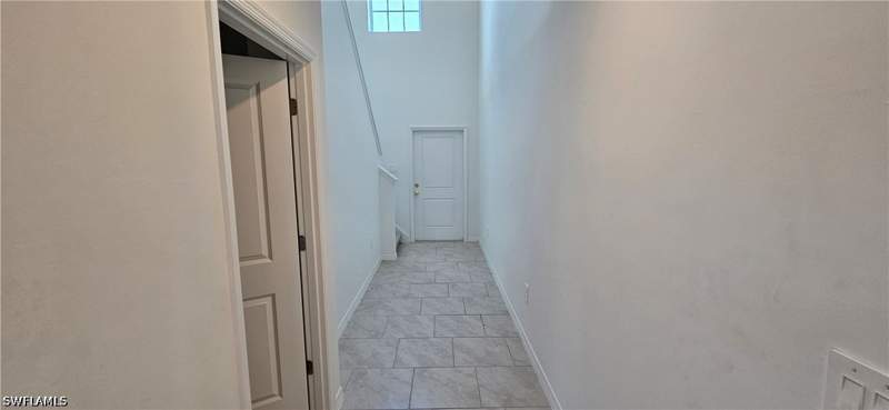 5 bedroom SingleFamilyResidence at 20111 Caroline Creek Pl, Savanna Lakes, Lehigh Acres — photo 5