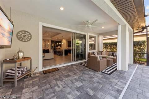 8712 Westwood Oaks Pl, Fort Myers FL - photo 19 of 36