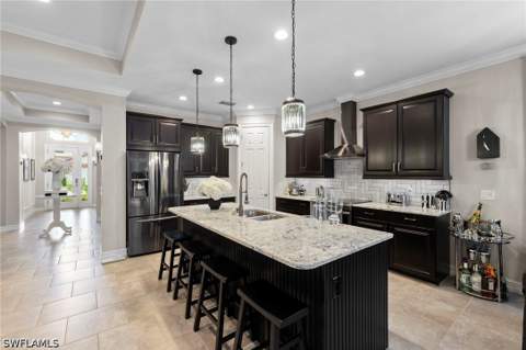 8712 Westwood Oaks Pl, Fort Myers FL - photo 7 of 36