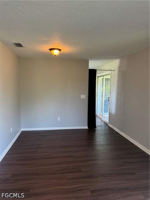 1109 E Jasmine Rd, Lehigh Acres FL - photo 18 of 57