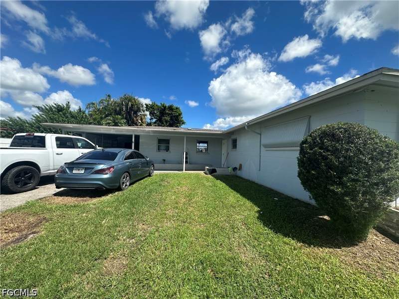 3 bedroom SingleFamilyResidence at 1109 E Jasmine Rd, Lehigh Acres, Lehigh Acres — photo 3