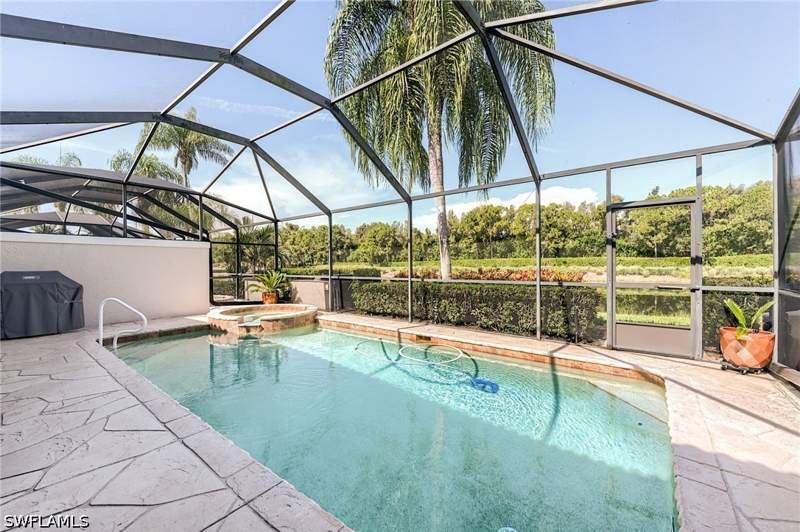 2 bedroom Attached at 9234 Spring Run Blvd, Coral Cove, Estero — photo 2