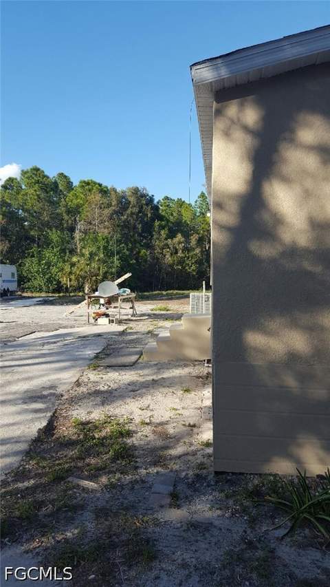 16960 Wildcat Dr, Fort Myers FL - photo 10 of 27