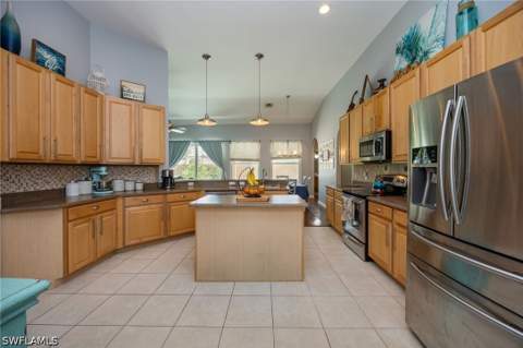 315 Burnt Pine Dr, Naples FL - photo 14 of 34