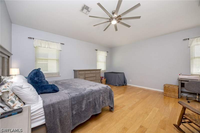 4 bedroom SingleFamilyResidence at 315 Burnt Pine Dr, Pebblebrooke Lakes, Naples — photo 4