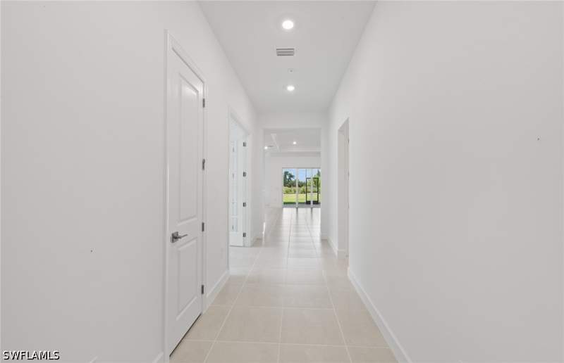 2 bedroom SingleFamilyResidence at 12408 Basalt Ln, Terrawalk, Alva — photo 2