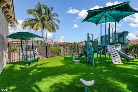 3800 Clearbrook Ln, Fort Myers FL - photo 19 of 28