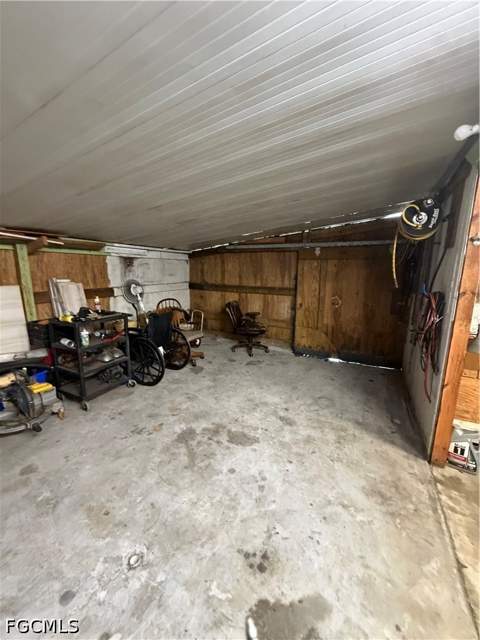 306 Pinecrest Ave NW, Moore Haven FL - photo 20 of 34