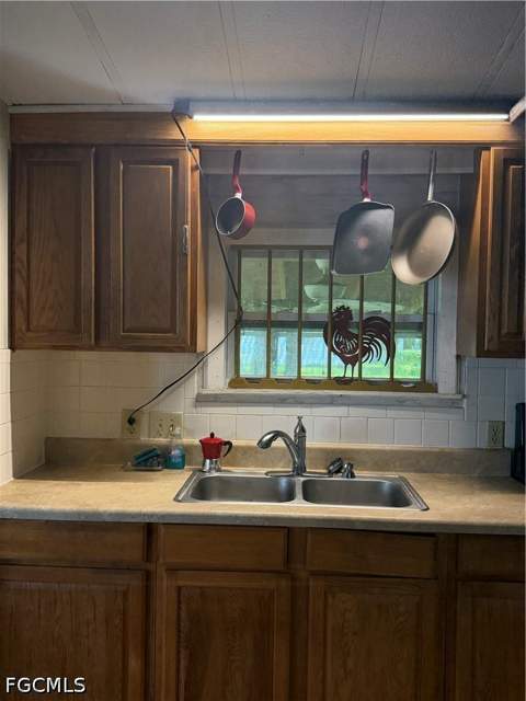306 Pinecrest Ave NW, Moore Haven FL - photo 24 of 34