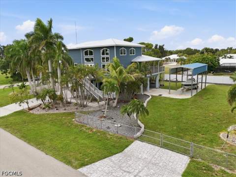 5711 Linden Ln, Bokeelia FL - photo 7 of 50