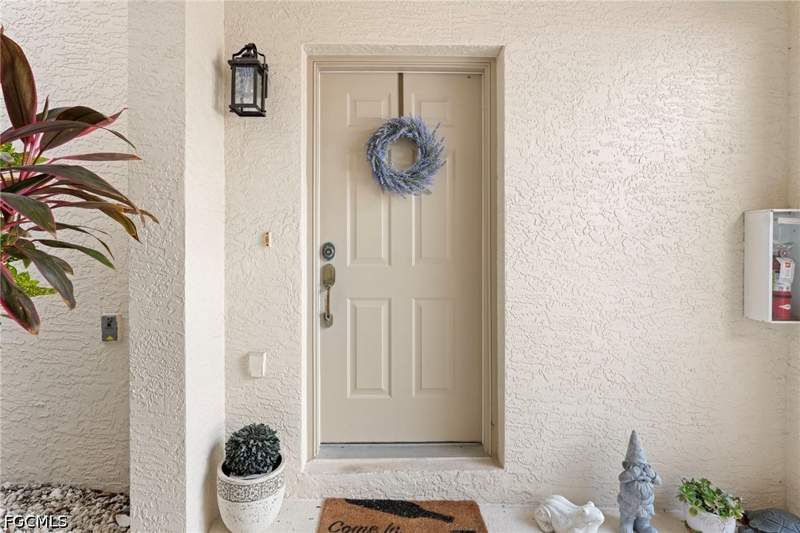 3 bedroom Condominium at 16137 Mount Abbey Way 202, Abbey Row, Fort Myers — photo 2
