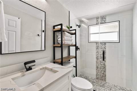 2160 Holiday Ln, Naples FL - photo 14 of 32