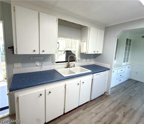 115 Calais Ct, Naples FL - photo 14 of 31
