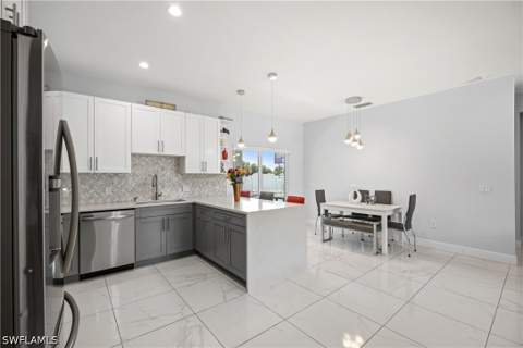 27257 Pinecrest Ln, Bonita Springs FL - photo 12 of 20