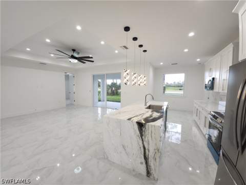 3983 33rd Ave NE, Naples FL - photo 6 of 29