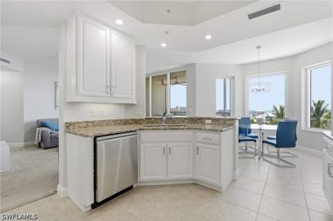 4182 Bay Beach Ln 754, Fort Myers Beach FL - photo 6 of 40
