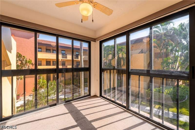1 bedroom Condominium at 6142 Whiskey Creek Dr 611, Whiskey Creek Adult Condo, Fort Myers — photo 4
