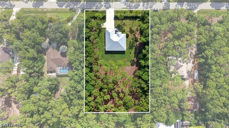 3 bedroom SingleFamilyResidence at 24476 Mountain View Dr, San Carlos Estates, Bonita Springs — photo 3