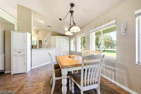 112 Bordeaux Ct, Naples FL - photo 12 of 34