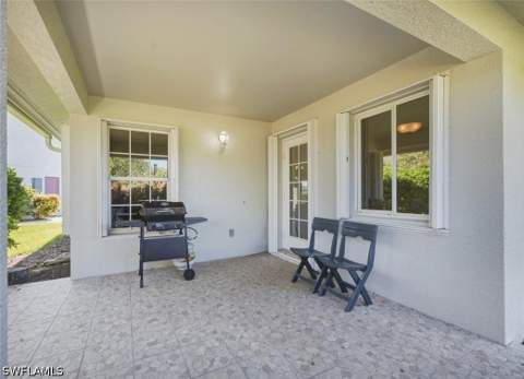 112 Bordeaux Ct, Naples FL - photo 24 of 34