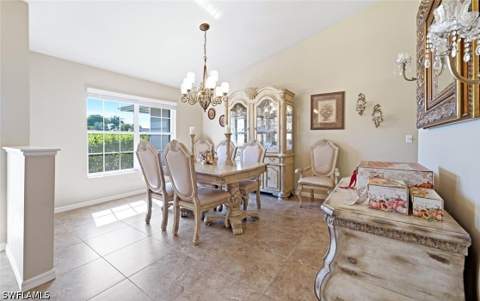 112 Bordeaux Ct, Naples FL - photo 8 of 34