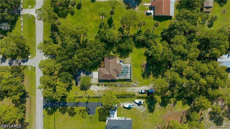 3 bedroom SingleFamilyResidence at 3650 6th Ave NE, Golden Gate Estates, Naples — photo 3