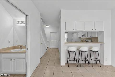 10035 Spyglass Hill Ln, Fort Myers FL - photo 12 of 45