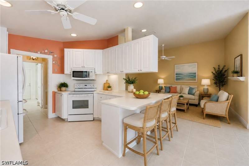 2 bedroom Attached at 4642 Ossabaw Way, Island Walk, Naples — photo 3