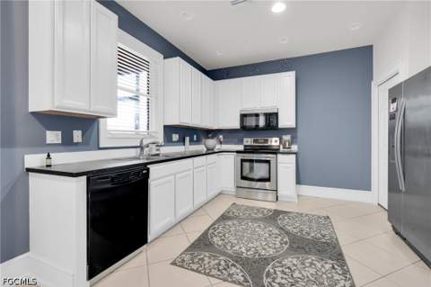 5562 Benton St, Lehigh Acres FL - photo 13 of 39
