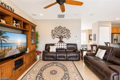 10471 Winged Elm Ln, Fort Myers FL - photo 16 of 50