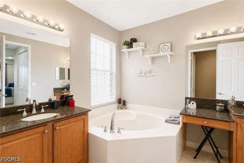 10471 Winged Elm Ln, Fort Myers FL - photo 22 of 50