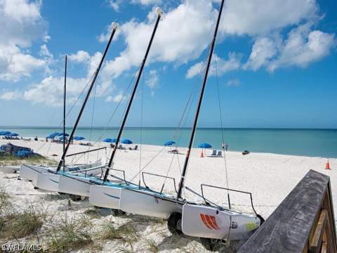 6710 Pelican Bay Blvd 412, Naples FL - photo 24 of 33