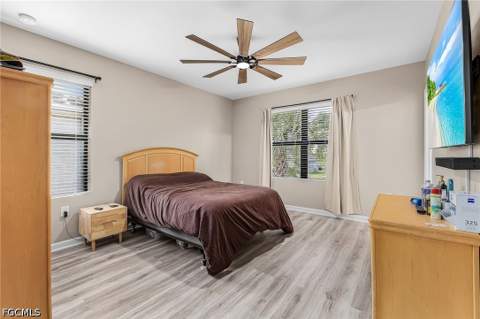 1682 Lake Jessup Cir, Cape Coral FL - photo 11 of 32