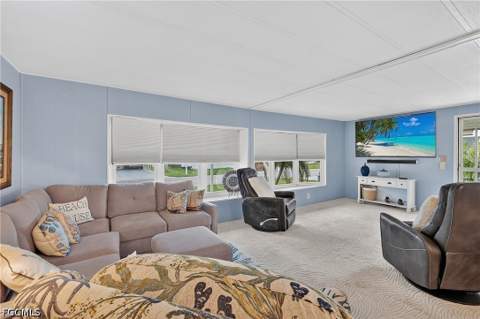 633 Forest Palm Ct, North Fort Myers FL - photo 9 of 38