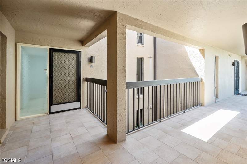 2 bedroom Condominium at 6216 Cougar Run 202, Sparrowood, Fort Myers — photo 3