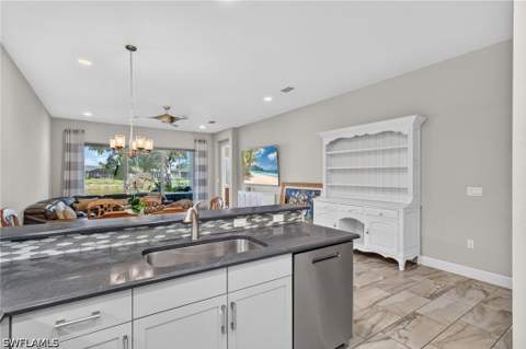 28405 Abruzzo Dr, Bonita Springs FL - photo 13 of 48