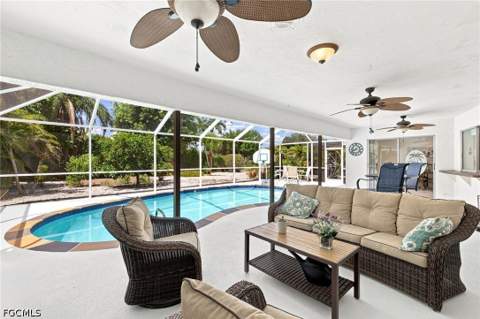6829 Carmelle Dr, Fort Myers FL - photo 24 of 40