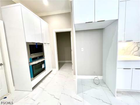 575 Summit Ave S, Lehigh Acres FL - photo 11 of 25