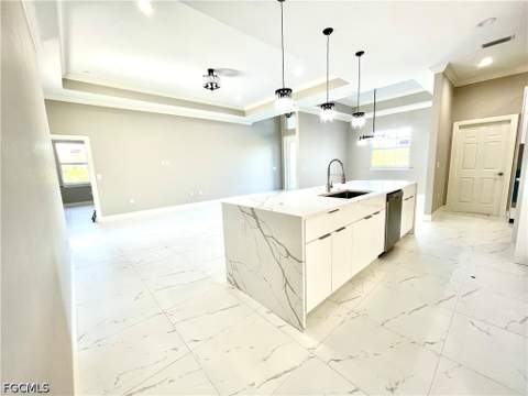 575 Summit Ave S, Lehigh Acres FL - photo 7 of 25