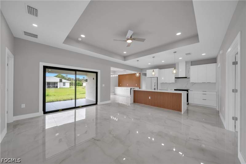 3 bedroom SingleFamilyResidence at 2507 39th St SW, Lehigh Acres, Lehigh Acres — photo 4