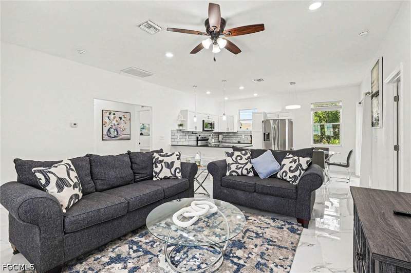 3 bedroom SingleFamilyResidence at 4108 4th St W, Lehigh Acres, Lehigh Acres — photo 4