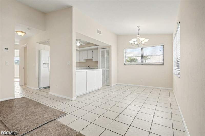 2 bedroom Condominium at 4528 SE 5th Pl 8, Aniron Condominium, Cape Coral — photo 4