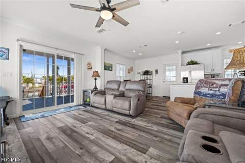 2705 Patterson Ct, St James City FL - photo 10 of 35