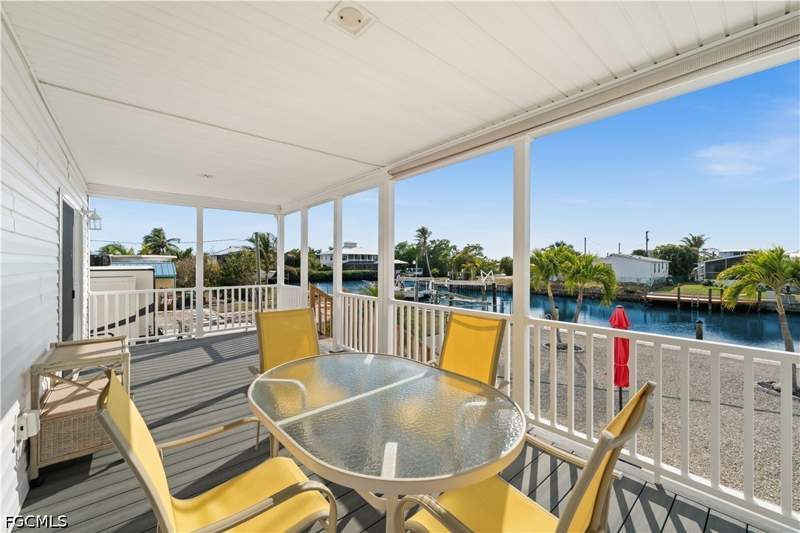 2 bedroom ManufacturedHome at 2705 Patterson Ct, Gulf Haven, St James City — photo 3