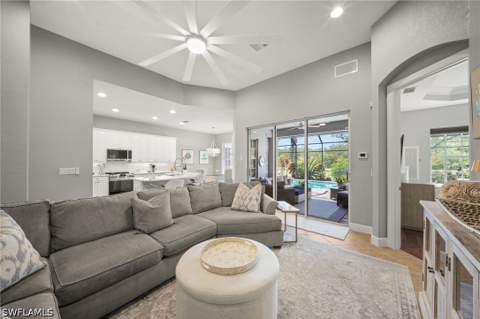 9137 Quartz Ln, Naples FL - photo 7 of 50