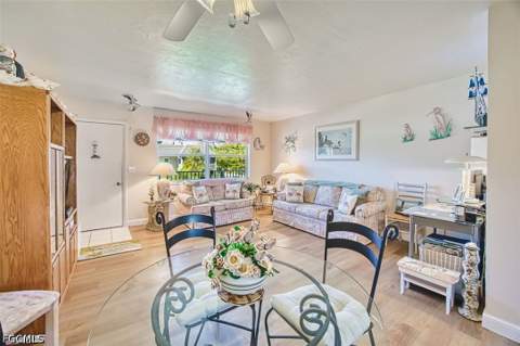 601 Periwinkle Way D-7, Sanibel FL - photo 16 of 27