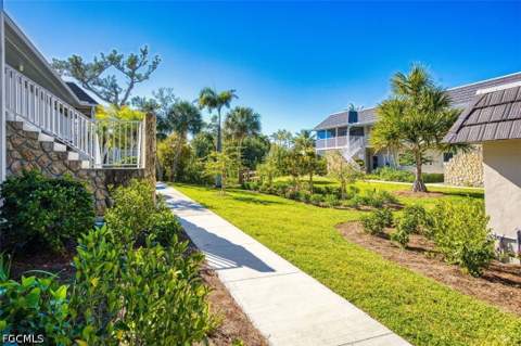 601 Periwinkle Way D-7, Sanibel FL - photo 7 of 27
